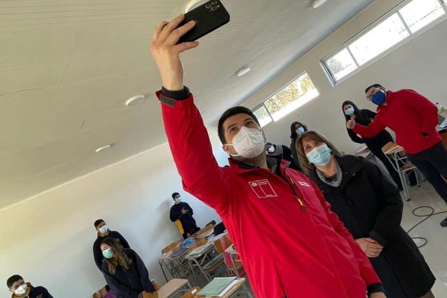 Delegado provincial Roberto González supervisó el retorno seguro a clases presenciales en Romeral