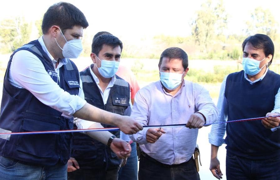 Delegado Roberto González encabezó inauguración de embalse que mejorará gestión del agua para riego