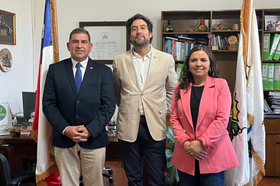 Delegado provincial destaca trabajo en terreno con seremis del Minvu y MOP