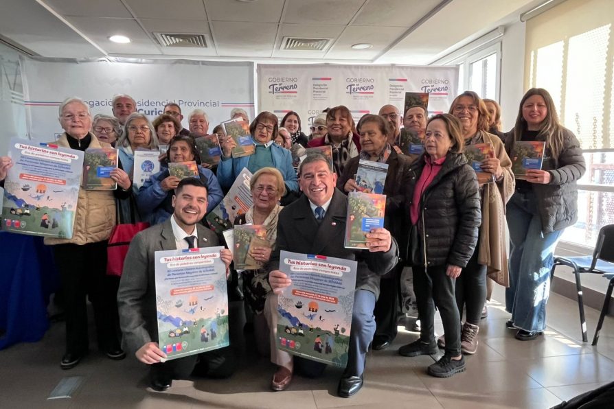 Autoridades invitan a personas mayores a participar en Concurso Literario Autobiográfico