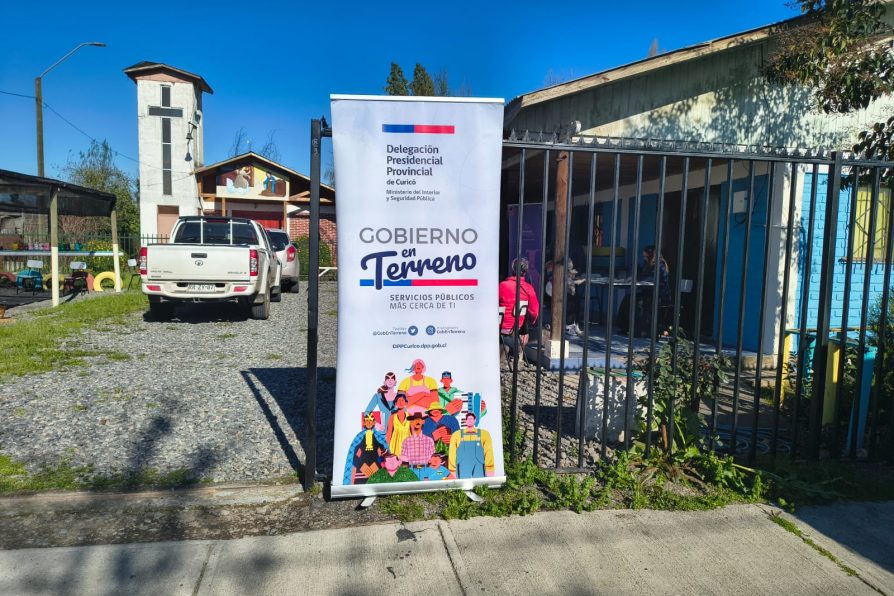 Gobierno en Terreno realizó operativo veterinario en Sagrada Familia