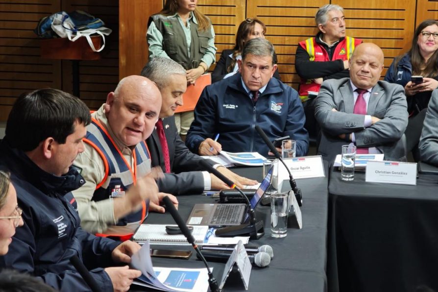 Delegado Óscar Águila destacó trabajo coordinado en la Mesa de Prevención y Mitigación de Incendios Forestales