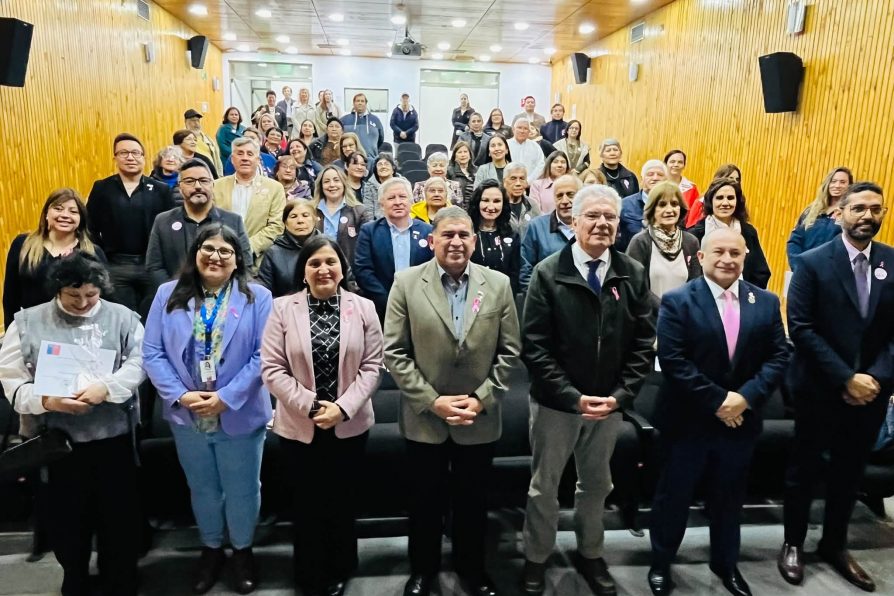 Delegación Presidencial Provincial de Curicó realizó jornada de concientización sobre el cáncer de mama y cervicouterino